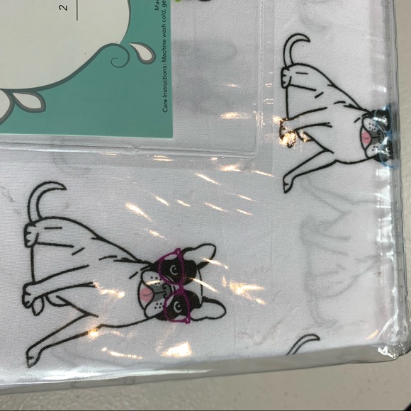 Whimsical Hotel sheets TWIN QUEEN French Bulldog - Picture 8 of 8